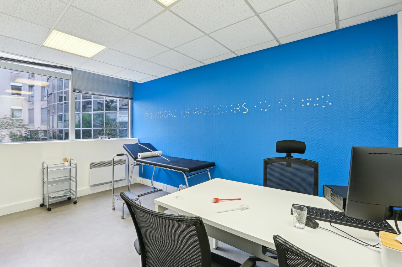 Bureau Kremlin-Bicêtre 308m² Location bureau Kremlin-Bicêtre Val-de-Marne OLBUR2311394 2